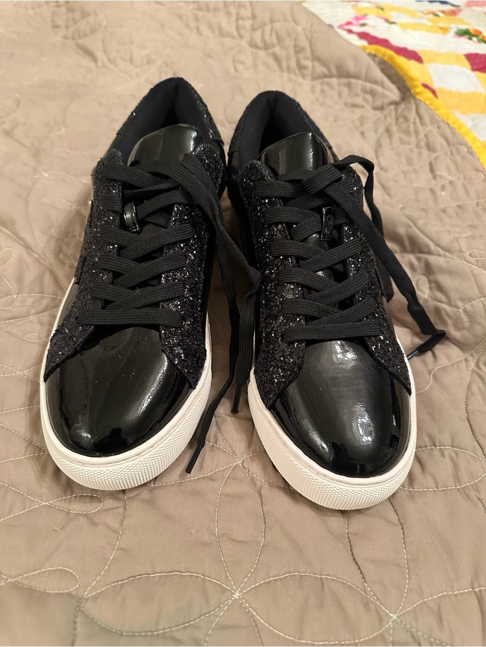 Corkys Black Glitter & Patent Low-Top Sneakers